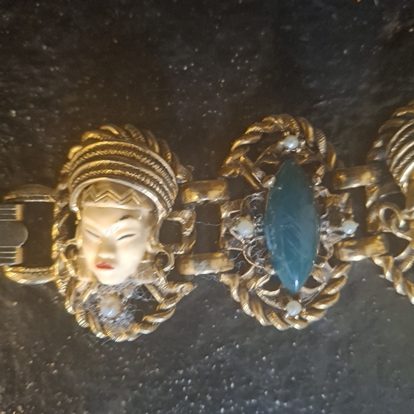 Impressive 1950's Selro Selini Elaborate Asian Princess Necklace and Bracelet - Picture 3 of 12